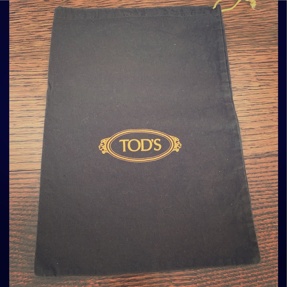 Tod’s Dust Bag 14” x 9 1/4”